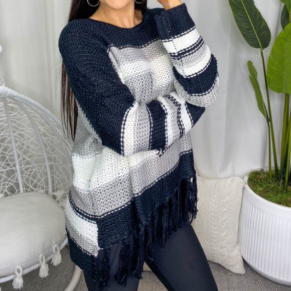 NWOT KYE MI SWEATER - Picture 4 of 11